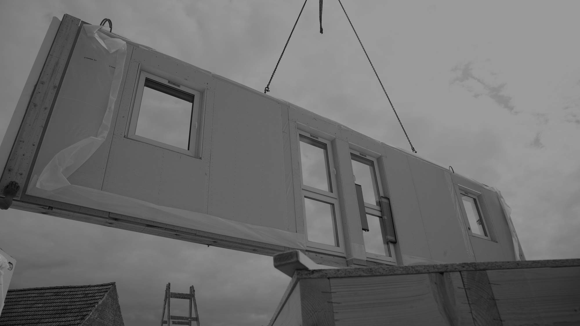 Modular Housing Header